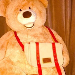 Louis Vuitton - Antiqua Besace - authenticated by Poshmark